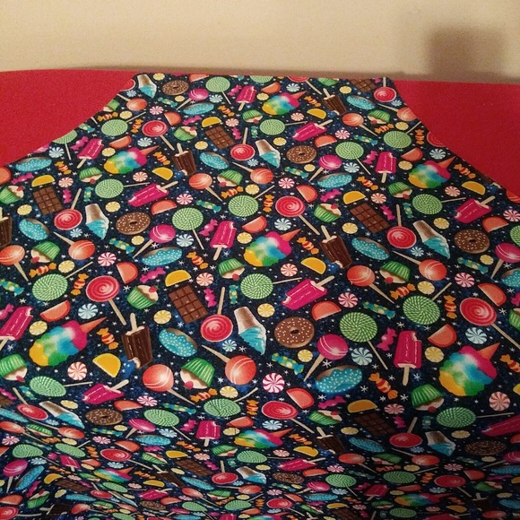 Aprons - Picture 1 of 4